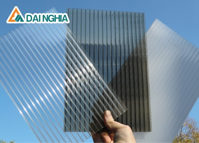 Tấm Poly rỗng 4mm