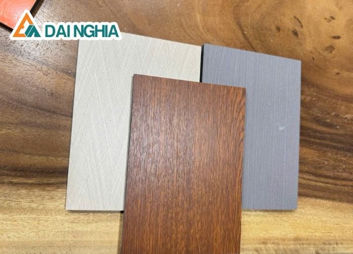 Tấm ốp than tre phẳng dày 5mm màu vân gỗ