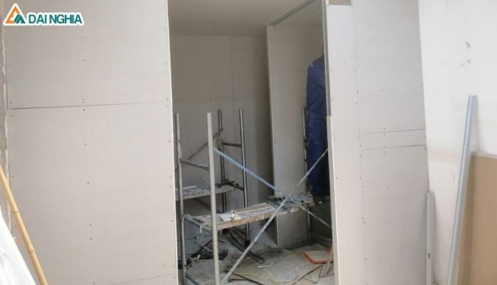 Vách Ngăn Thạch Cao Cho Văn Phòng, Phòng Ngủ Đẹp 7 Vách thạch cao chịu ẩm cho những khu vực ngoài trời, phòng tắm