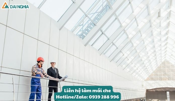 Tác Động Của Mái Che Poly Trong Việc Tiết Kiệm Chi Phí 11 Dịch vụ thi công, lắp đặt mái che Poly lấy sáng uy tín – hiện đại khu vực TP. HCM