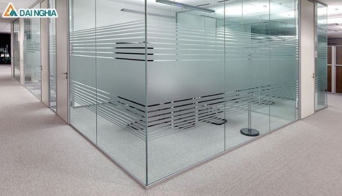 Báo Giá Thi Công Vách Ngăn Nhôm Kính Mẫu Đẹp Năm 2023 8 Báo giá thi công vách ngăn nhôm kính - Mẫu đẹp 2023