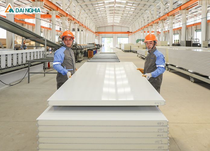 Báo Giá Vật Tư Tấm Panel Và Phụ Kiện - Giá Cả Cạnh Tranh 17 Panel EPS
