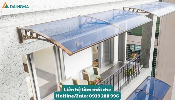 Những Lưu Ý Quan Trọng Khi Lắp Đặt Mái Che Poly 5 Chú trọng đến không gian ánh sáng