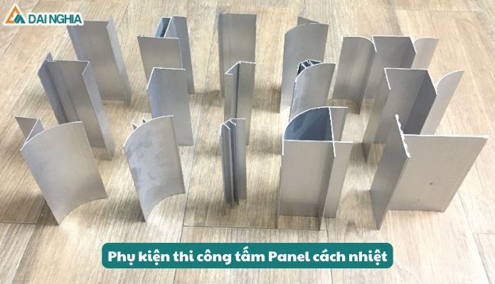Báo Giá Vật Tư Tấm Panel Và Phụ Kiện - Giá Cả Cạnh Tranh 14 Phụ kiện tấm Panel bằng nhôm chất lượng tốt