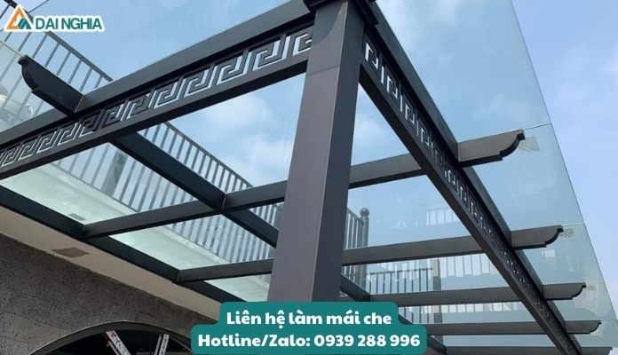 Thi Công Mái Che Hiên Nhà Đẹp, Hiện Đại & Tiện Nghi 16 Mái che kính được sử dụng nhiều trong các kiến trúc