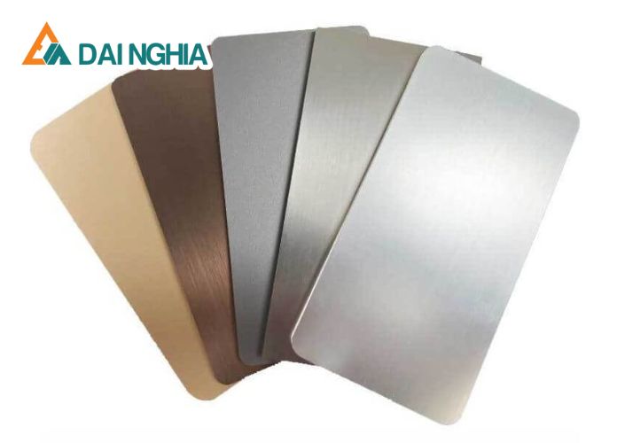 Báo Giá Tấm Ốp Than Tre Mới Nhất – Giải Pháp Nội Thất Bền Đẹp 14 bang gia tam op than tre dai nghia nam 2025 11