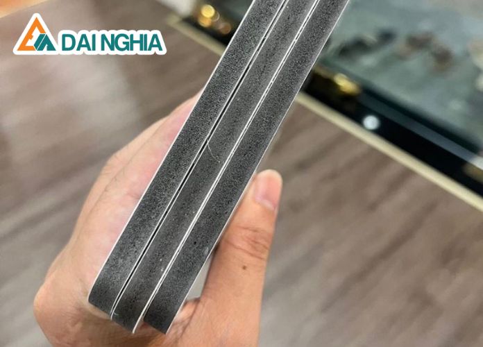 Tấm Ốp Than Tre Là Gì? Ưu Điểm Và Ứng Dụng Thực Tế 4 bang gia tam op than tre dai nghia nam 2025 26