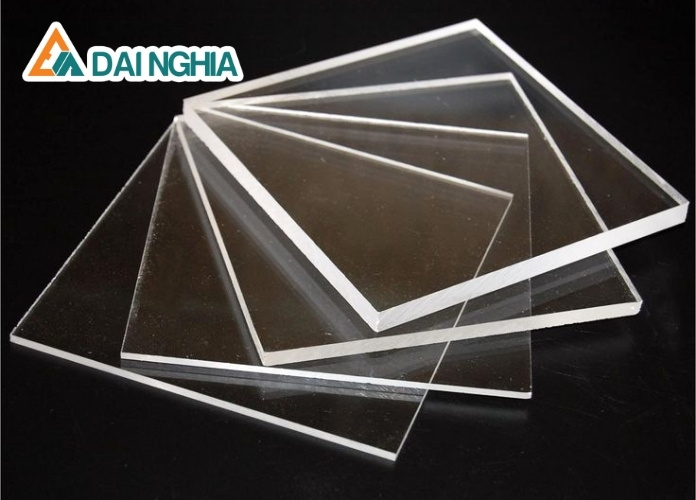 Bảng Kích Thước Tấm Poly – Nên Chọn Khổ Nào Phù Hợp Công Trình? 1 Vì sao nên quan tâm đến kích thước tấm polycarbonate?