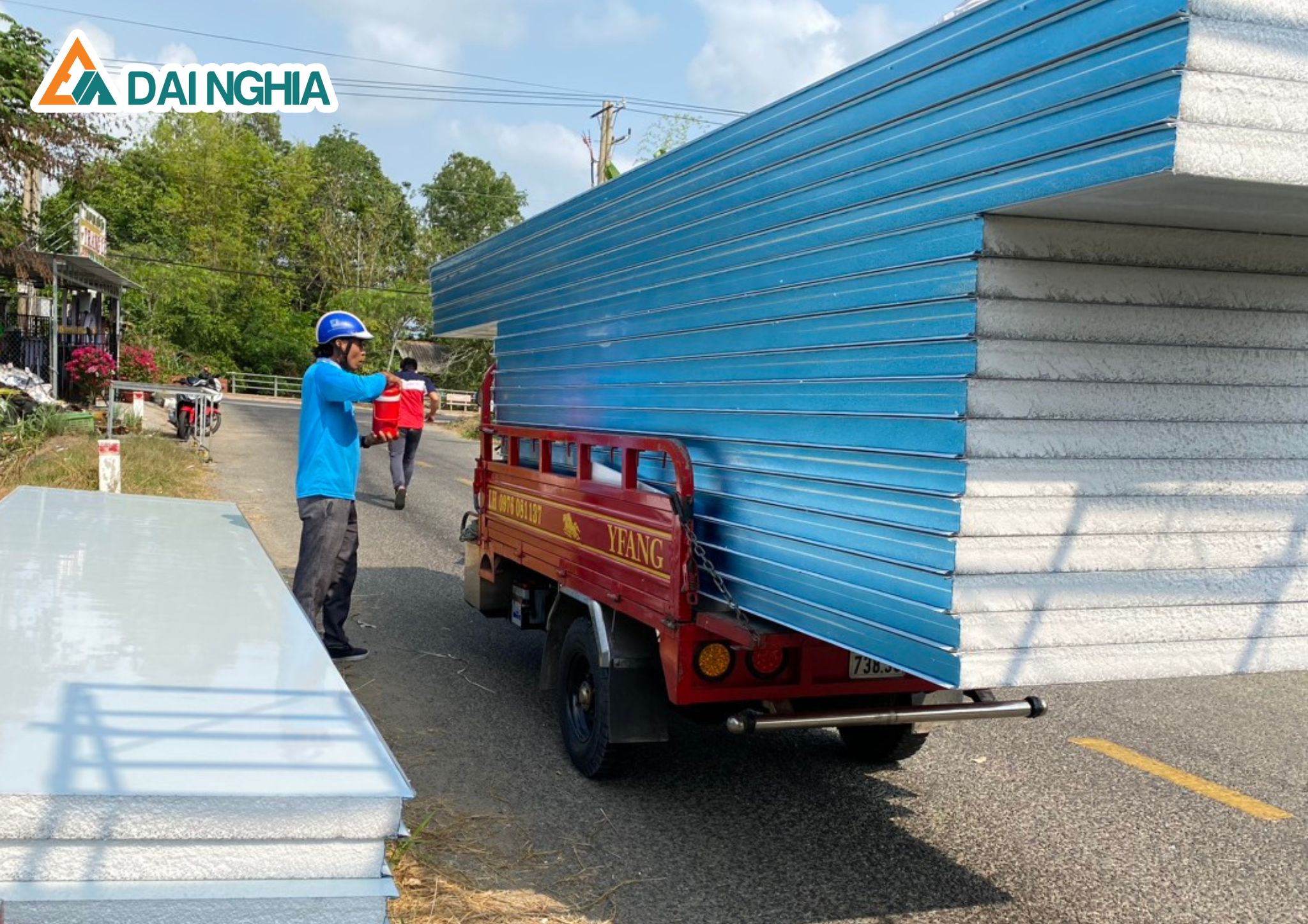 Cung Cấp Vật Tư Panel Chính Hãng Giá Tốt 5 bao gia thi cong vach panel nha xuong kho lanh 4