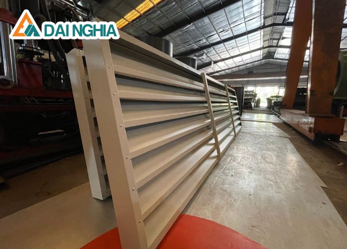 Lam Gió Nhà Xưởng - Giải Pháp Hiệu Quả Cho Công Trình Lớn 7 cac loai lam gio nha xuong va cach lua chon 15