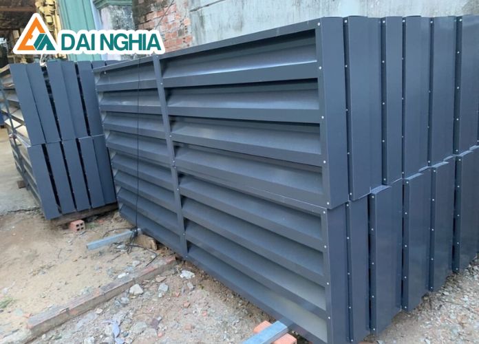 Những Lưu Ý Khi Mua Lam Gió Nhà Xưởng: Chất Liệu, Kích Thước Và Nhà Cung Cấp Uy Tín 8 cac loai lam gio nha xuong va cach lua chon 6