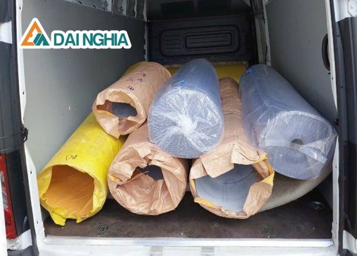 Đặc điểm nổi bật của tấm Poly đặc 10mm