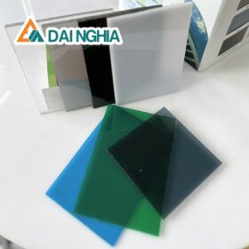 Tấm Poly Đặc 1.6mm