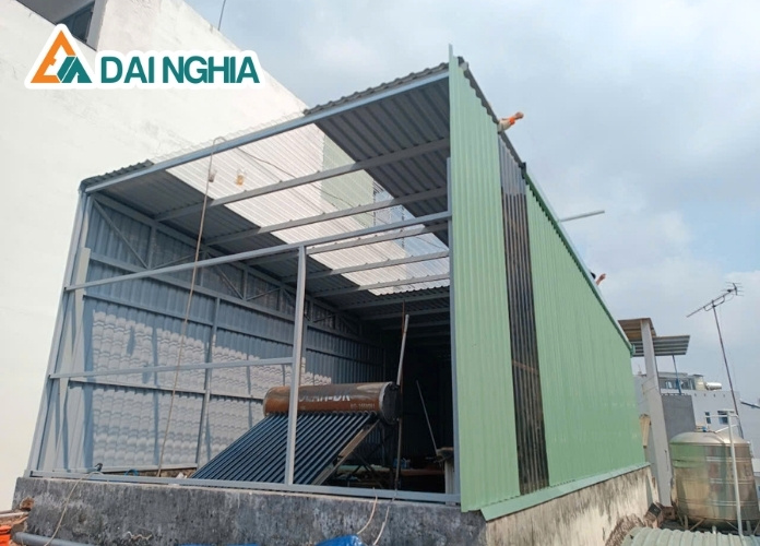 So Sánh Tấm Poly Thông Minh Và Truyền Thống: Nên Chọn Loại Nào? 4 Nên chọn loại Poly nào?