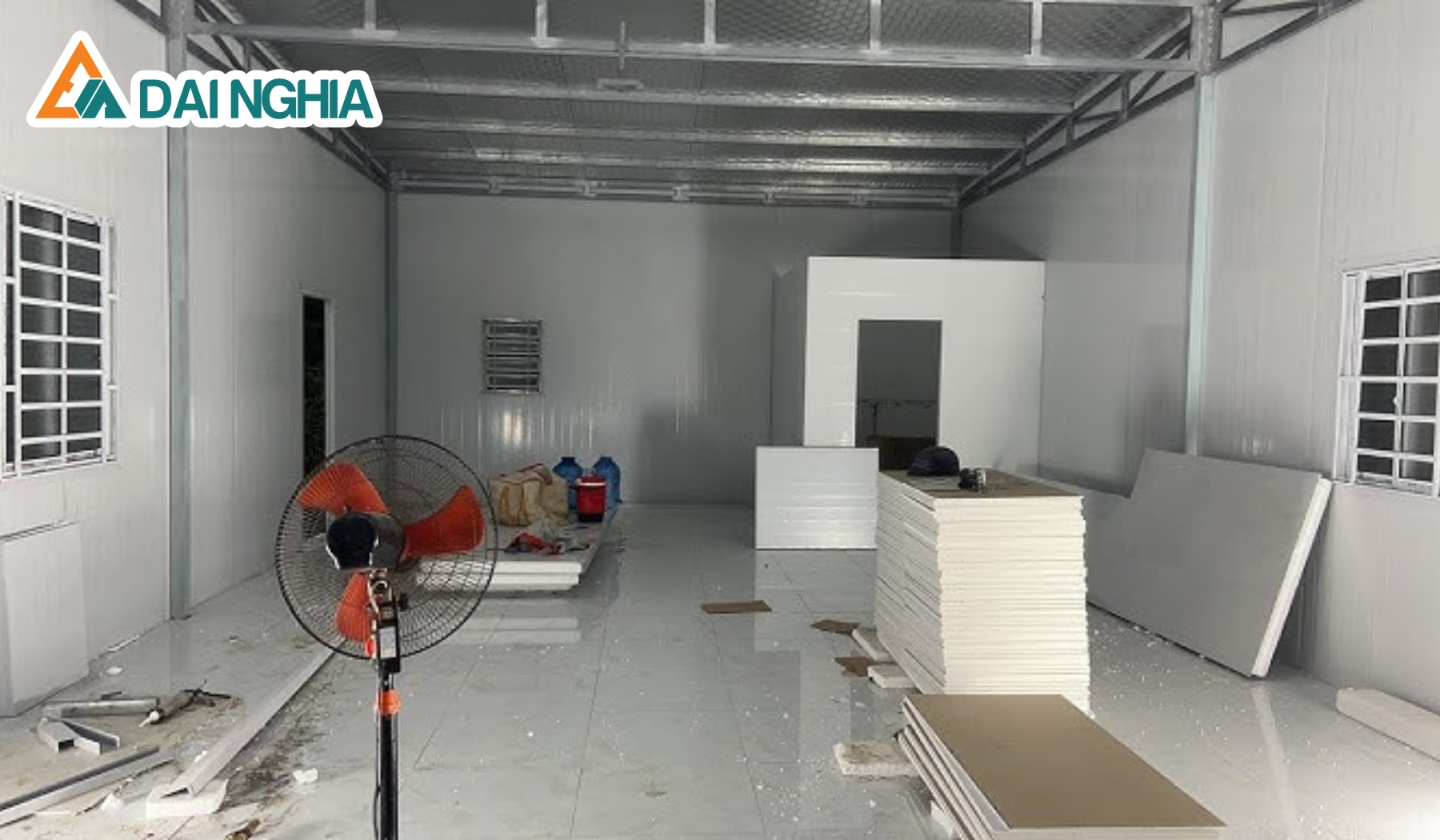 Nhà Trọ Lắp Ghép Bằng Tấm Panel Giúp Tiết Kiệm Chi Phí - Thủ Đức 3 nha tro lap ghep tam panel tiet kiem thu duc 4