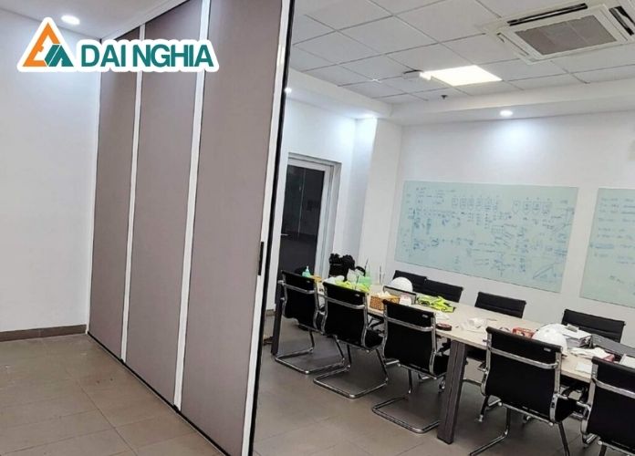 Ứng Dụng Rèm Tổ Ong Trong Văn Phòng Và Không Gian Thương Mại 7 so sanh rem to ong khong day voi loai rem khac 8