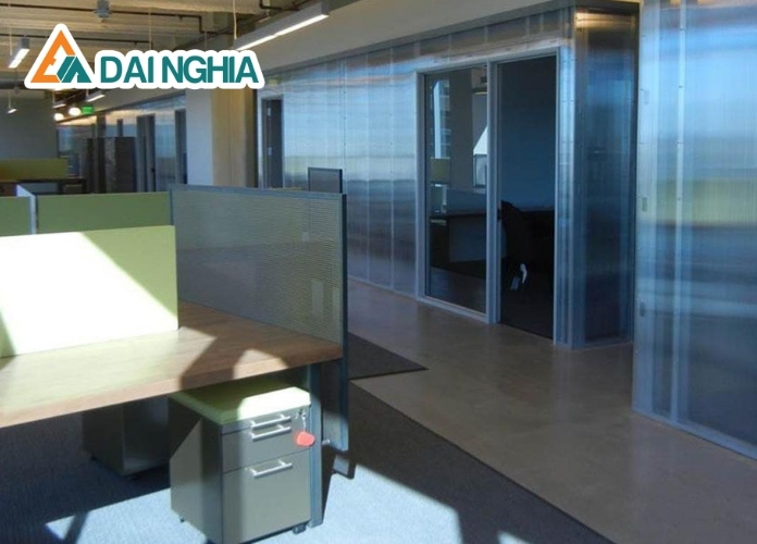 Hướng Dẫn Cách Làm Vách Ngăn Bằng Tấm Poly 1 Tại sao nên dùng tấm Poly làm vách ngăn?