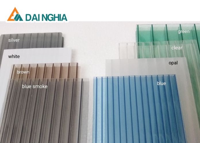 Báo Giá Tấm Poly Lấy Sáng: Các Yếu Tố Ảnh Hưởng Đến Giá Thành 1 tam lay sang poly rong loi ich va ung dung 10