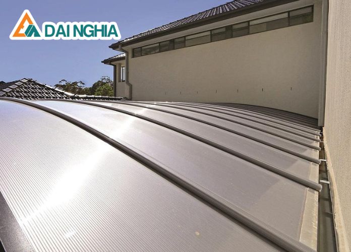 Tấm Lấy Sáng Poly Rỗng: Lợi Ích Và Ứng Dụng Thông Dụng 4 tam lay sang poly rong loi ich va ung dung 6