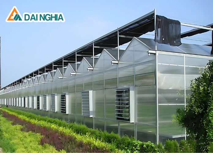 Tấm Lợp Poly Là Gì? Ứng Dụng Và Ưu Điểm Trong Xây Dựng 7 tam lop poly la gi ung dung va uu diem 10