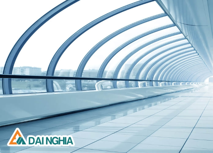 Tấm Nhựa Poly Trong Suốt Làm Mái Che Lấy Sáng 2025 10 uốn cong vật liệu trong xây dựng