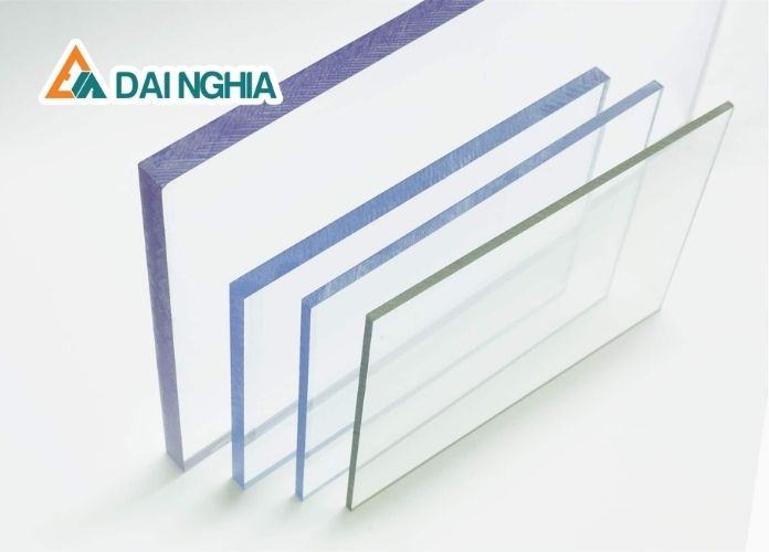 Tấm Polycarbonate đặc ruột 10mm
