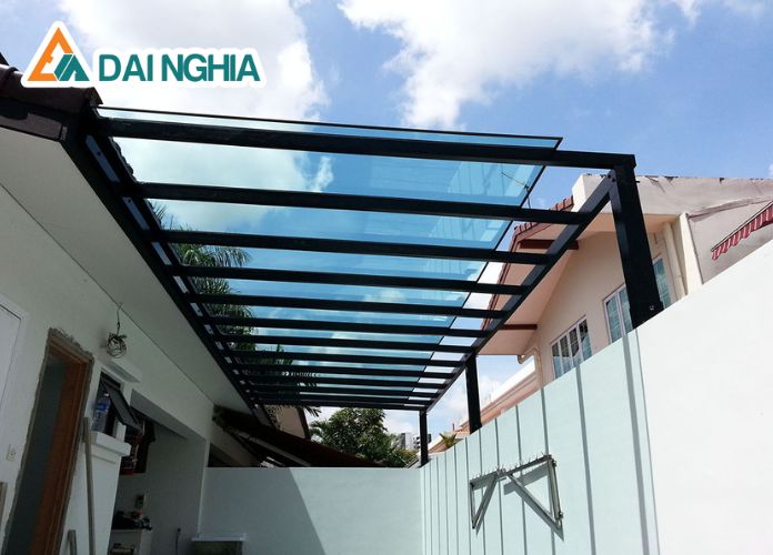 Tấm Polycarbonate Đặc Ruột Và Những Ứng Dụng Đa Dạng 3 tam polycarbonate dac ruot va ung dung da dang