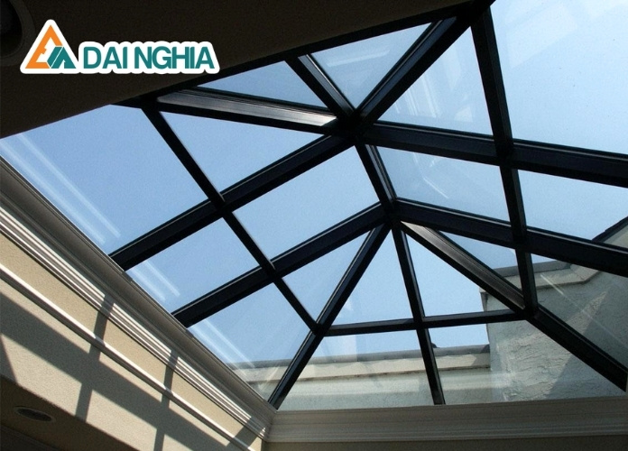 So Sánh Tấm Poly Thông Minh Và Truyền Thống: Nên Chọn Loại Nào? 5 Ứng dụng của tấm Poly thông minh