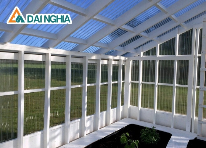 5 Ứng Dụng Phổ Biến Của Tôn Nhựa Lấy Sáng Trong Xây Dựng 4 Ứng dụng tôn nhựa lấy sáng cho nhà kính nông nghiệp