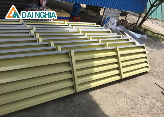 Lam Gió Sơn Tĩnh Điện Có Bền Không? 3 Vật liệu làm lam gió sơn tĩnh điện