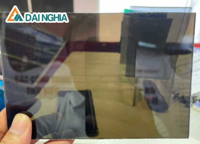 Lưu ý khi chọn mua tấm Poly hàng nhập khẩu Malaysia