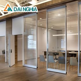 Mua tấm Poly đặc 1.9mm trắng trong chất lượng ở đâu?