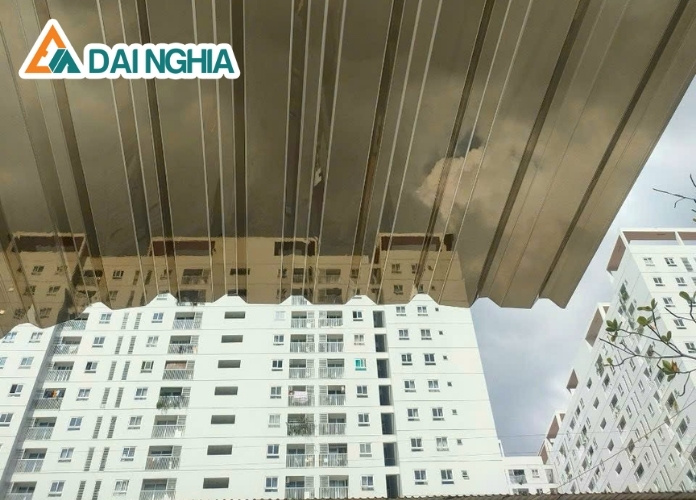 Ứng dụng đa dạng của tấm Poly tôn sóng