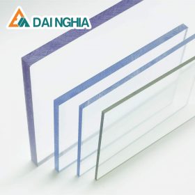 Ưu điểm và nhược điểm khi sử dụng tấm Poly dày 2.2mm