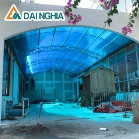 Ưu điểm nổi bật của tấm Poly rỗng 4mm xanh dương