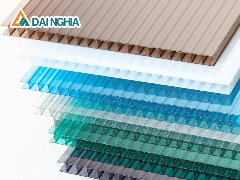 Báo giá tấm Poly rỗng 5mm màu trà