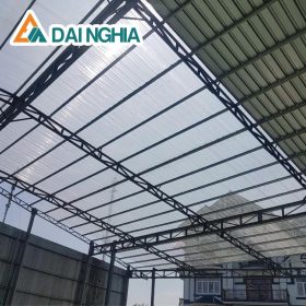 Báo giá tấm Poly rỗng 6mm trắng trong