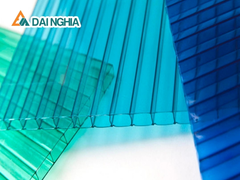 Báo giá tấm Poly rỗng 6mm xanh biển