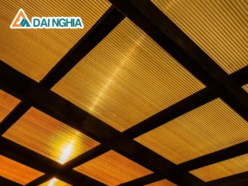Công ty Đại Nghĩa cung cấp tấm Poly rỗng 5mm vàng giá rẻ