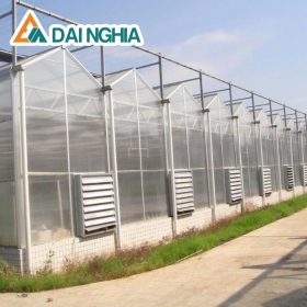 Mua tấm Poly rỗng 5mm trắng trong hàng Đài Loan