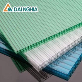 Tính năng nổi bật của tấm Poly rỗng 5mm xanh lá