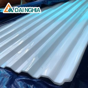 Tính năng nổi bật của tấm Poly sóng 0.6mm trắng sữa