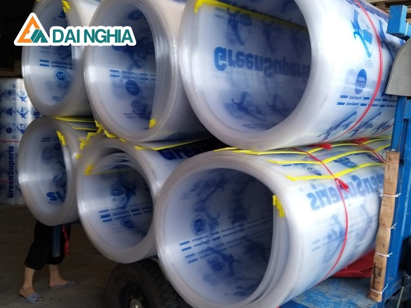 Kiểm Tra Chất Lượng Lớp UV Coating