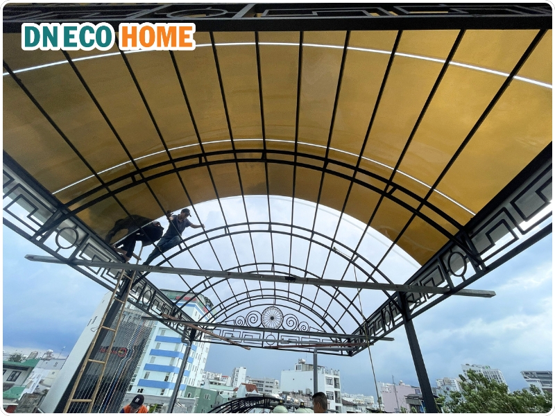 Khái niệm và cấu tạo mái hiên nhựa