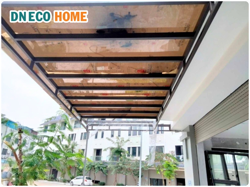 Thông Số Kỹ Thuật Cần Kiểm Tra Khi Chọn Tấm Nhựa Lợp Mái