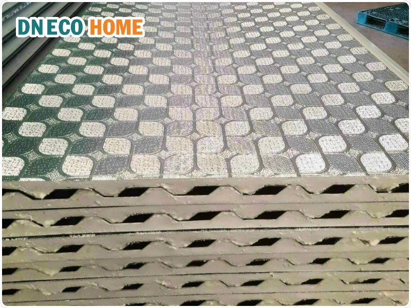 Tôn cách nhiệt lõi PU – che kín, cách nhiệt tốt