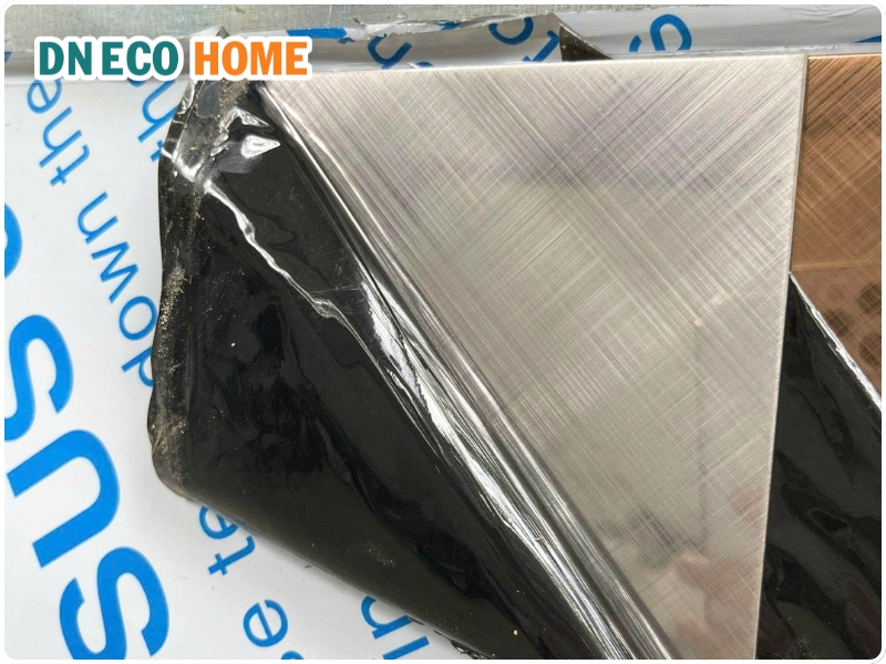 Bảng báo giá tấm Inox xước trắng cập nhật tháng 6/2026