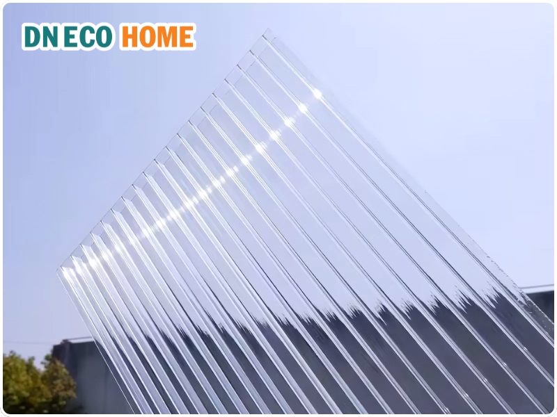 Tìm hiểu tấm Poly rỗng 10mm trắng trong