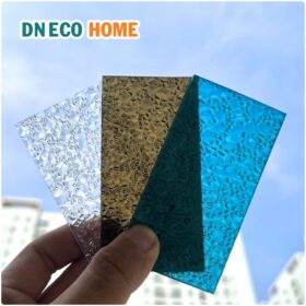 Tính năng nổi bật của tấm Poly đặc 2.7mm trà sần