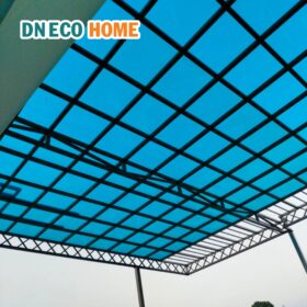 Ứng dụng tấm Poly đặc 6mm xanh biển lợp mái